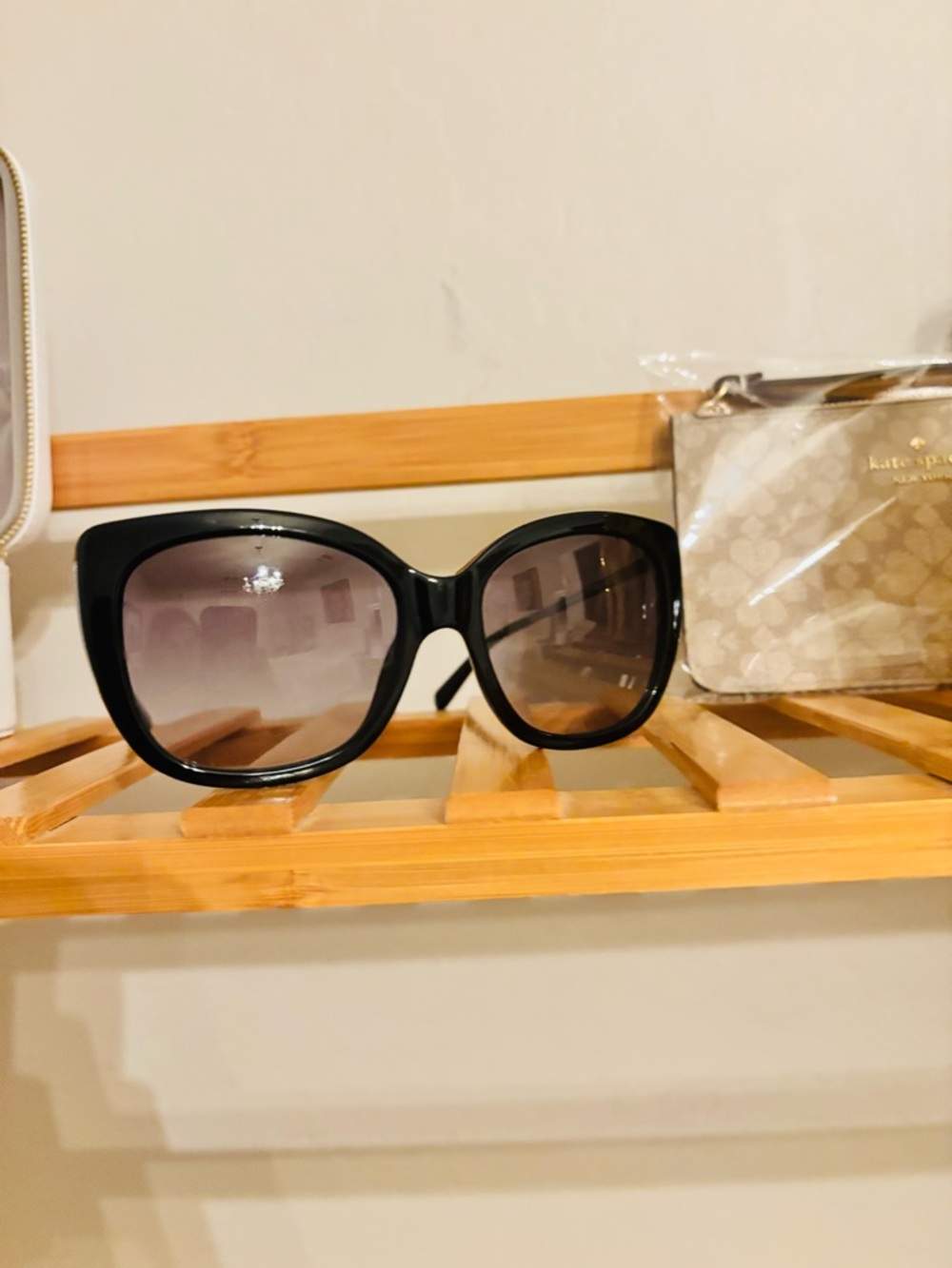 Coach Black Oversized Square Sunglasses with Gradient Lenses - Picture 13 of 13